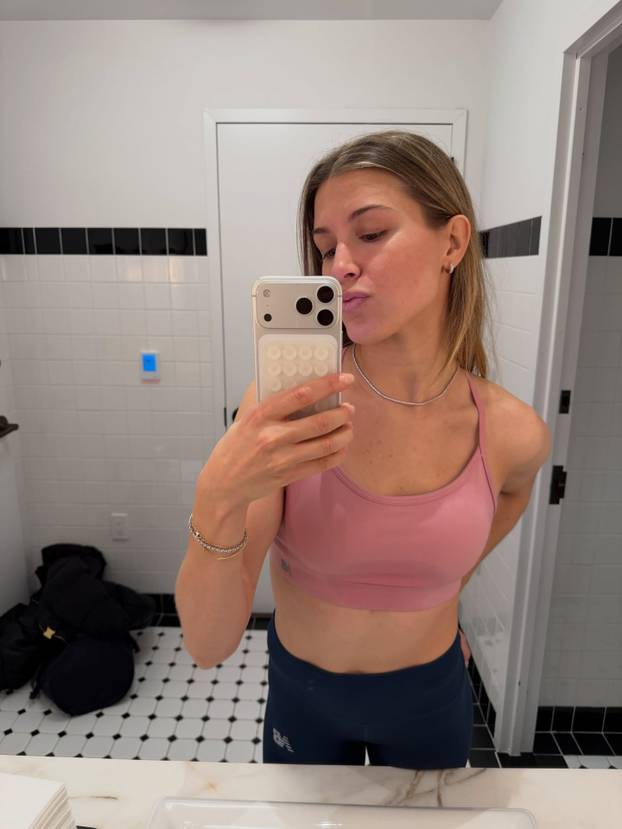 FOTO Proglasili su je najljepšom tenisačicom, umirovila se sa 32 godine. Sada ima novi posao