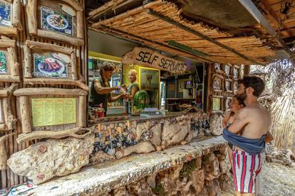 Pogledajte što turisti vole raditi na Premanturi i rtu Kamenjak