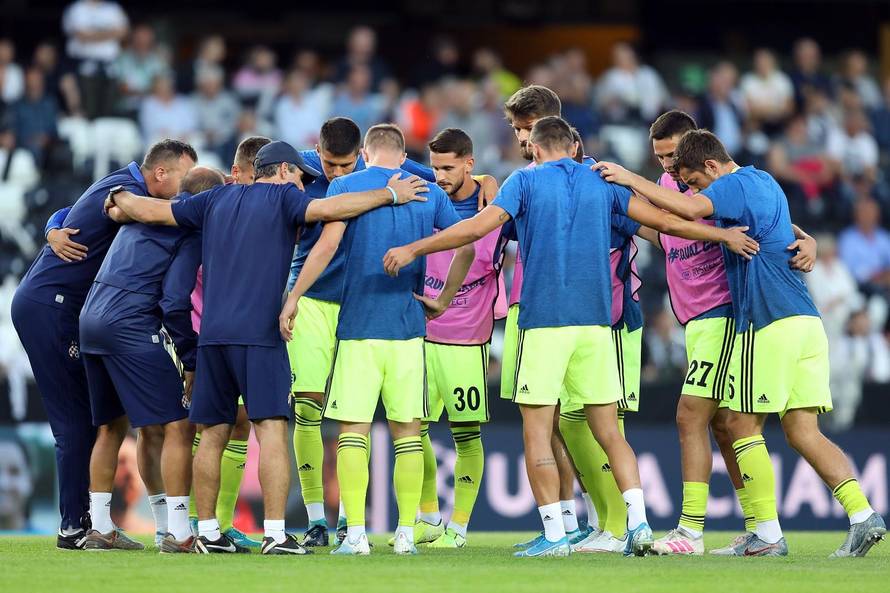 Bravo, Dinamo! Eurogol Gojaka odveo 'modre' u elitno društvo