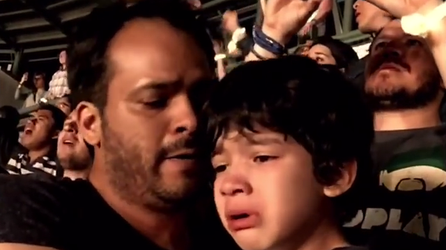 Koncert Coldplaya: Autistični dječak suzama dirnuo milijune