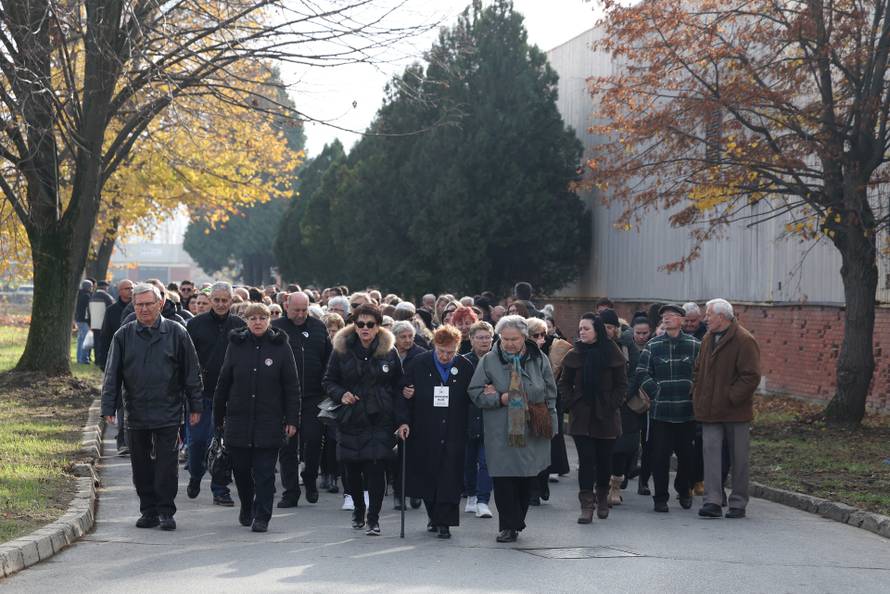 Vukovar: Križni put - kolona sjećanja za žrtve Borova