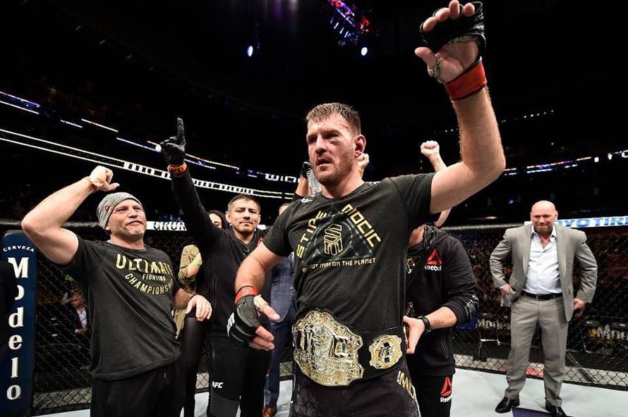 Miočić nokautirao Cormiera i ponovno postao prvak UFC-a!