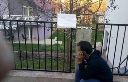 Ispred kuće stavio produžni za migrante: 'Tu punite mobitele'