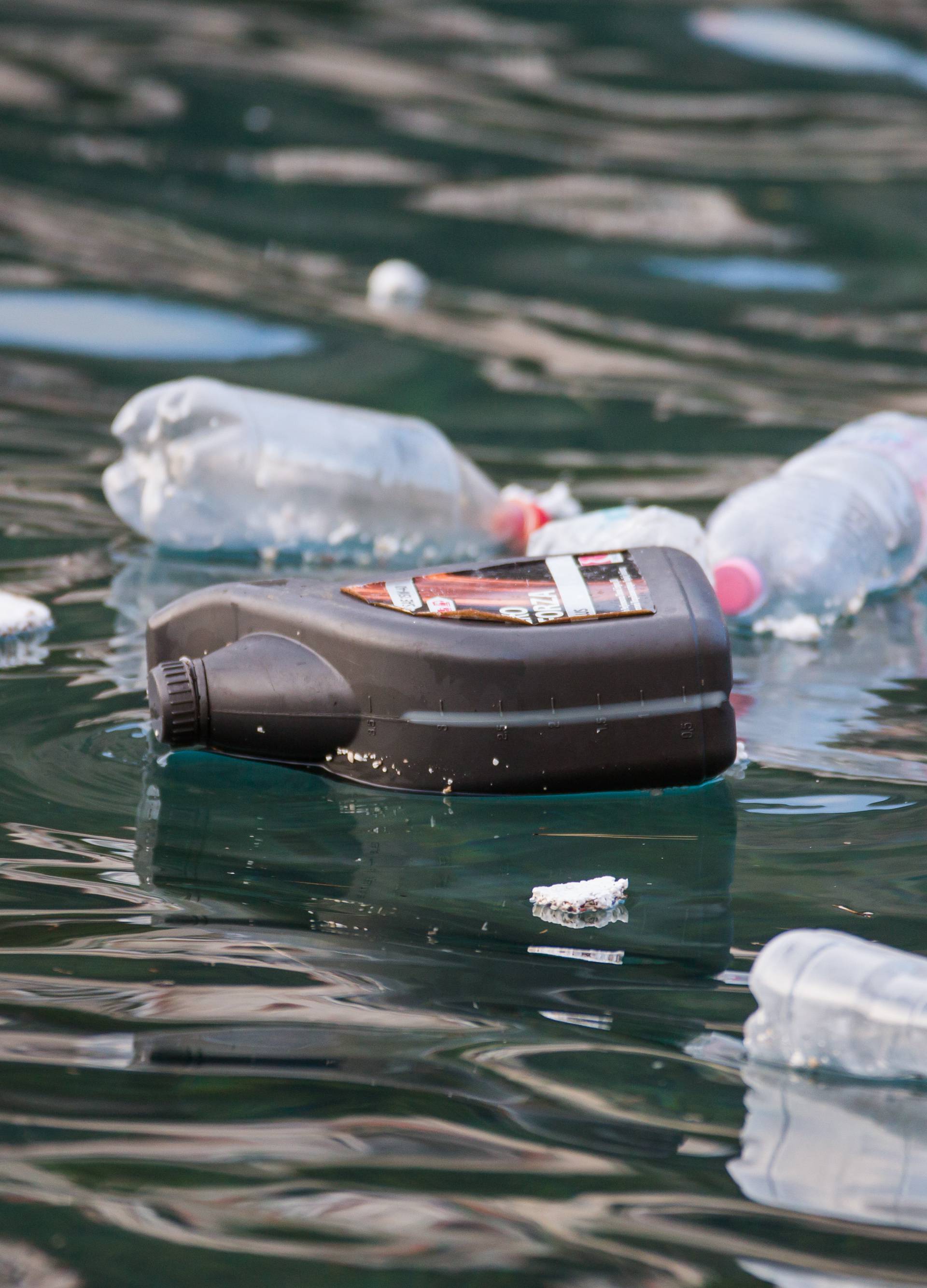 Ocean je prepun plastike - iako se gotova sva može reciklirati