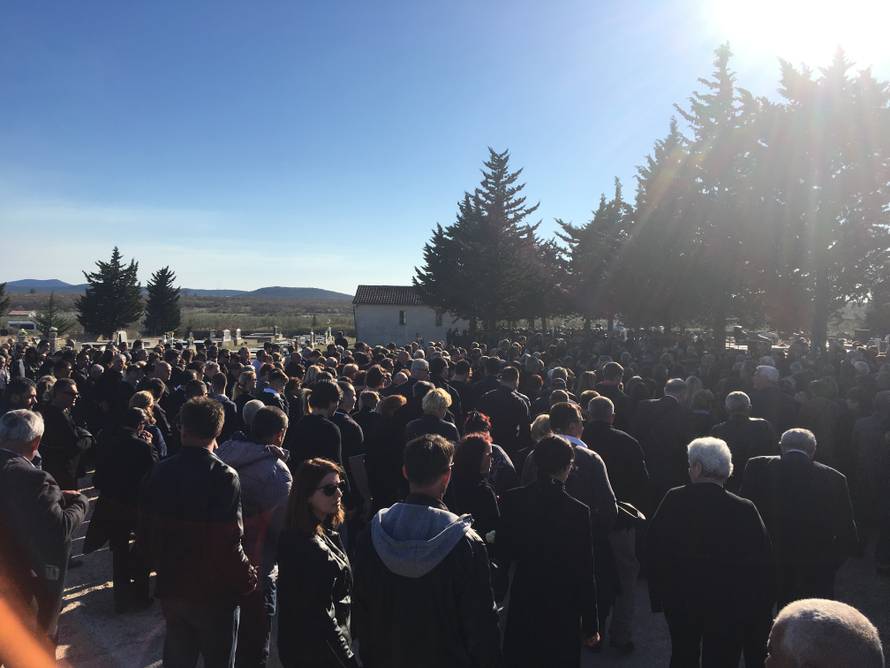 Tuga u Čistoj Velikoj: Pokopani okrutno ubijeni Marin i Silvana