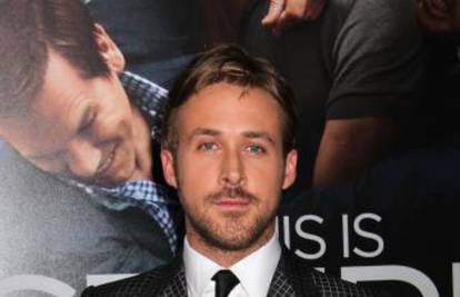 Ryan Gosling držao kradljivca dok ga je slikar tukao na ulici