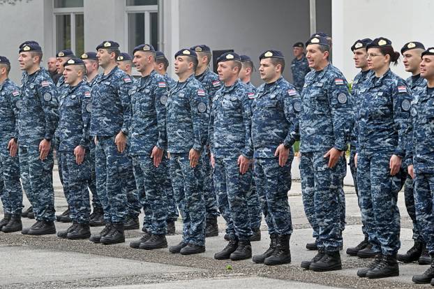 FOTO Novi hrvatski marinci primili su svoje beretke: Prošli intenzivnu integracijsku obuku