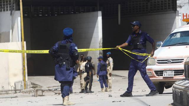 Unidentified attackers seize control of hotel in Mogadishu