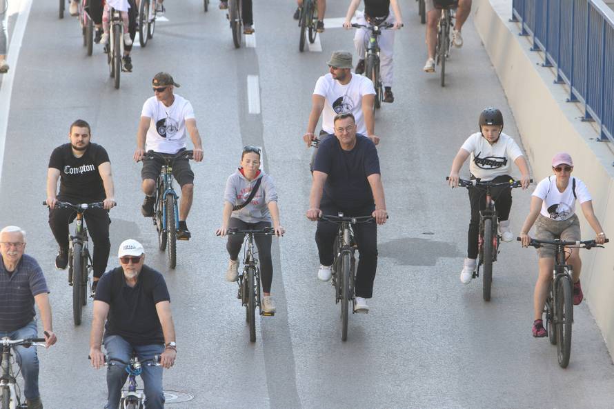 Karlovac: Prvosvibanjska biciklijada okupila nekoliko tisuća biciklista