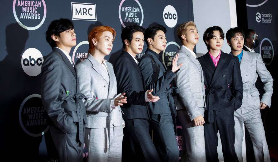 2021 American Music Awards Arrivals at the Microsoft Theater in Los Angeles
