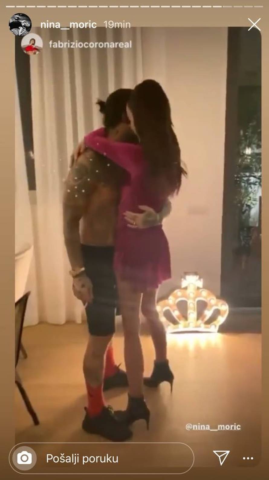 Corona party: Nina Morić ljubi bivšeg muža, dovela mu i sina