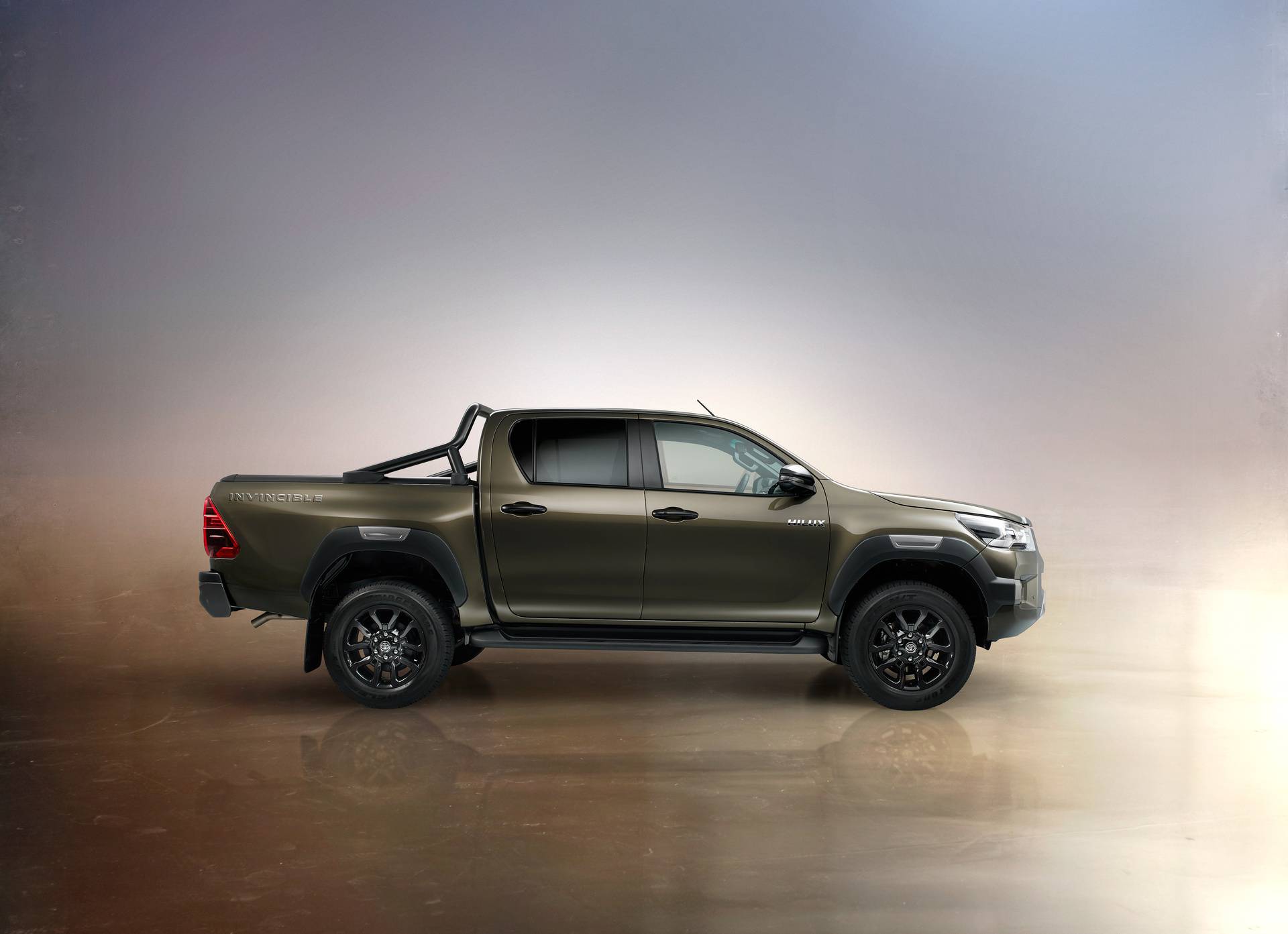 Kultni pick-up Toyota Hilux nakon redizajna ima novo lice