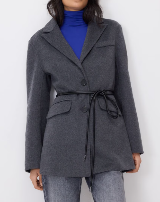 Zimski popusti su posvuda! Ovo su komadi koje vrijedi ugrabiti