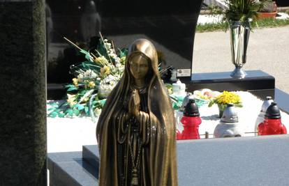 Karlovčaninu (47) s grobnice ukrali brončanu Majku Božju 