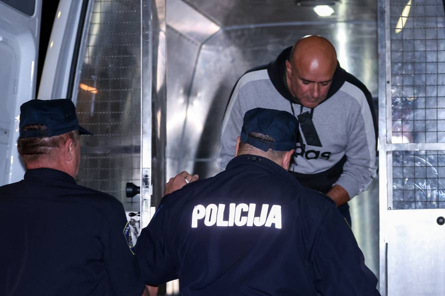 Velika Gorica: Privođenje Leona Lučića na Županijski sud