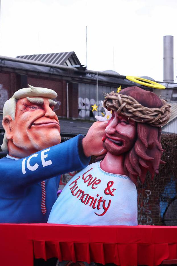 Rose Monday parade in Dusseldorf