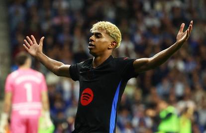 Barcelona je prvak Španjolske! Kod ljutog rivala opet potvrdili naslov, a Flick nije dao da slave