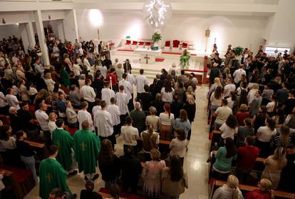 FOTOGALERIJA Holywin protiv Halloweena: Diljem zemlje organizirali duhovni program