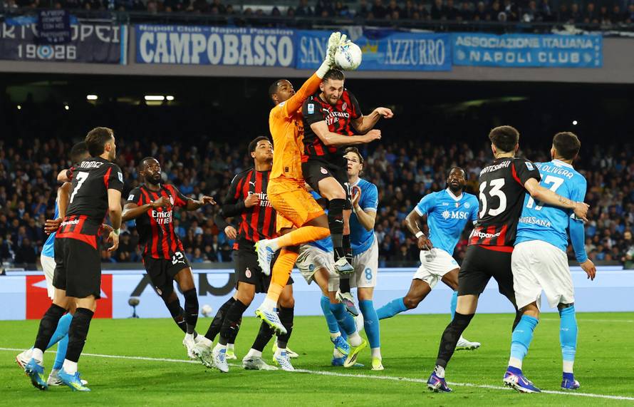 Serie A - Napoli v AC Milan