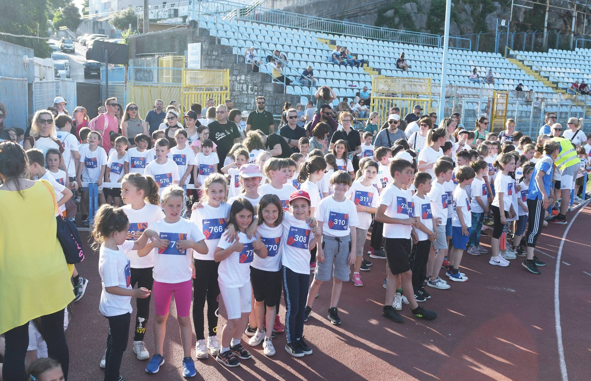 Djeci nedostaju trčanje, skakanje, park, šuma, priroda i sport