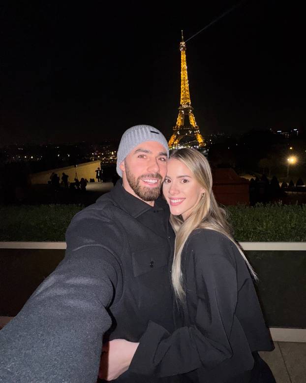 FOTO Argentinski košarkaš zbog ove Srpkinje promijenio je vjeru