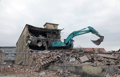 Banija, četiri mjeseca kasnije: Ožiljci od potresa ne zarastaju