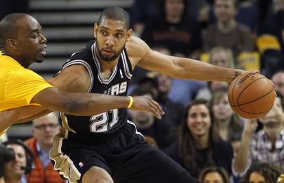 Večer domaćina: Tim Duncan predvodio Spurse do pobjede