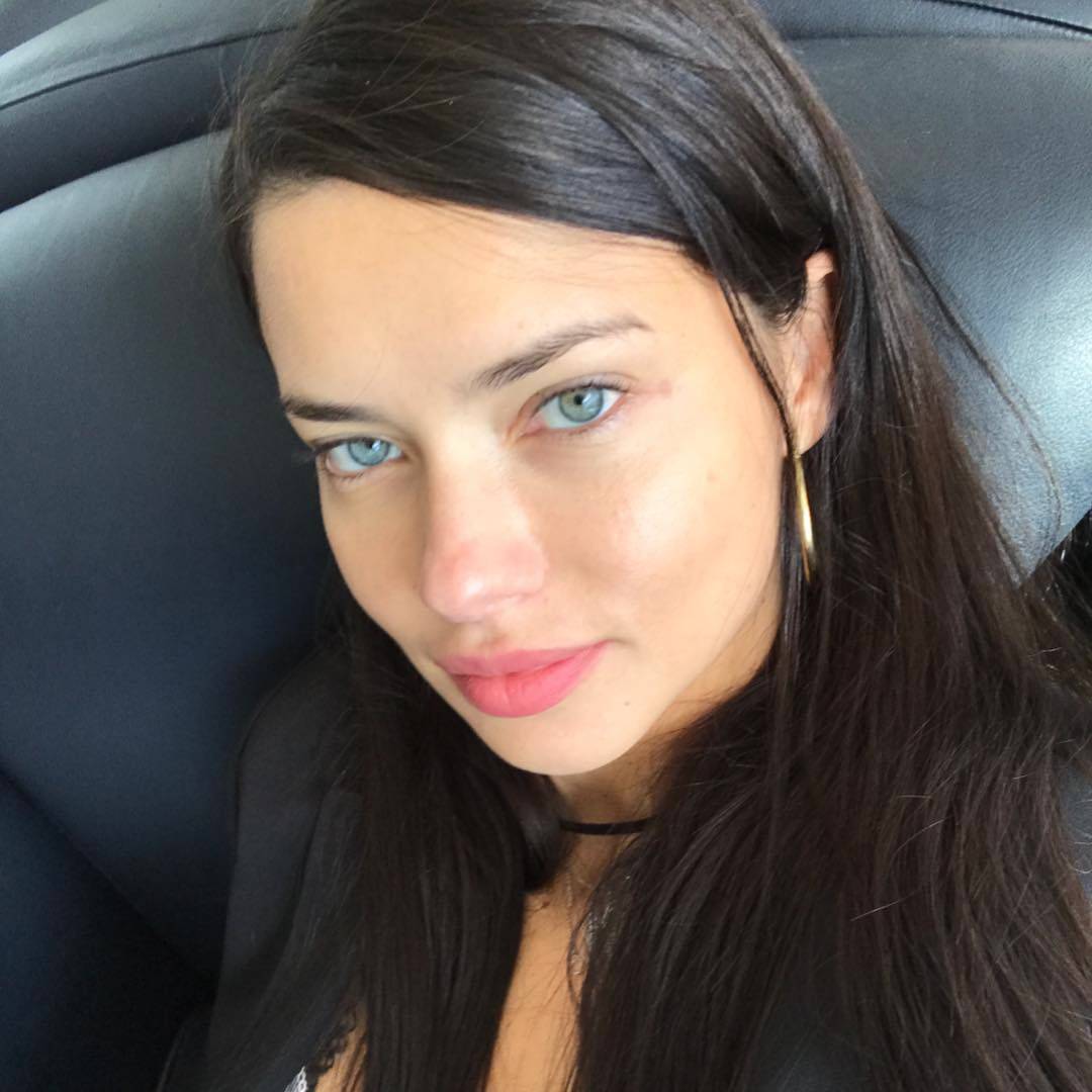 Adriana Lima nakon godinu i pol prekinula s turskim piscem