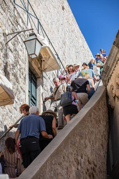 Krajem rujna Dubrovnik je još uvijek pun turista