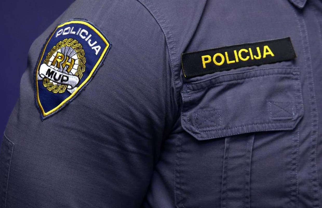 Zagrebački policajac fekalijama uneredio ured načelnika: 'Bio je pijan, možda mu smeta obnova'