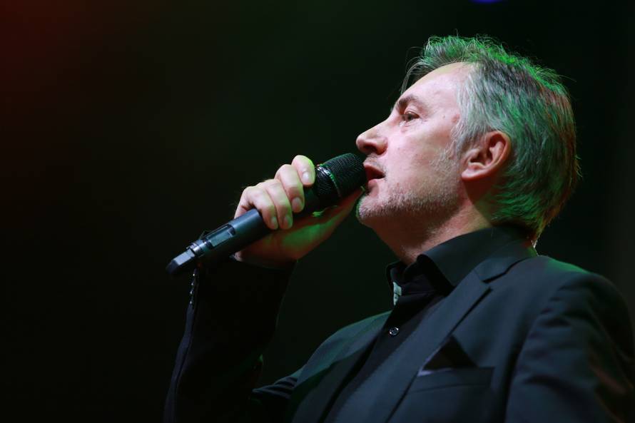 Frankfurt: Miroslav Å koro zabavljao posjetitelje Hrvatske noÄi