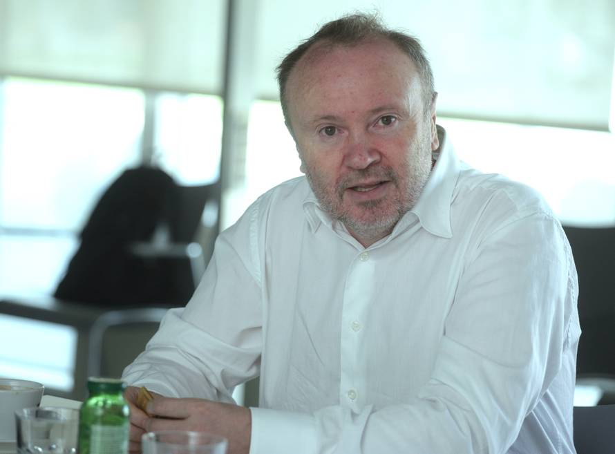 'Čeka nas 100.000 izgubljenih radnih mjesta i život na dug'