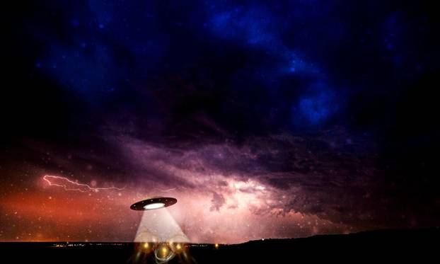 FOTO Deset najpoznatijih teorija zavjere  o vanzemaljcima: Od reptilijanaca do tajnih baza...