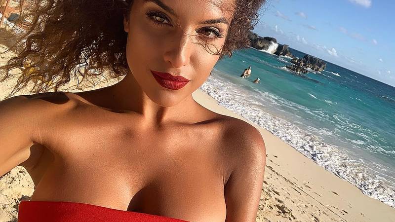 Bujnoj manekenki ne smetaju centimetri talijanske zvijezde