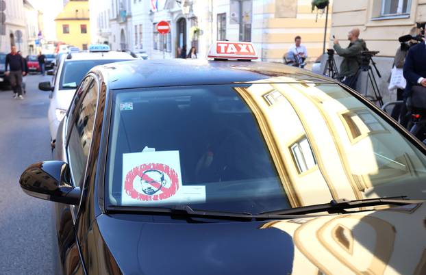 Zagreb:  Prosvjed taksista u?i 27. sjednice Gradske skupštine Grada Zagreba