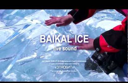 Kad led 'propjeva': Zasvirali na zaleđenom Bajkalskom jezeru