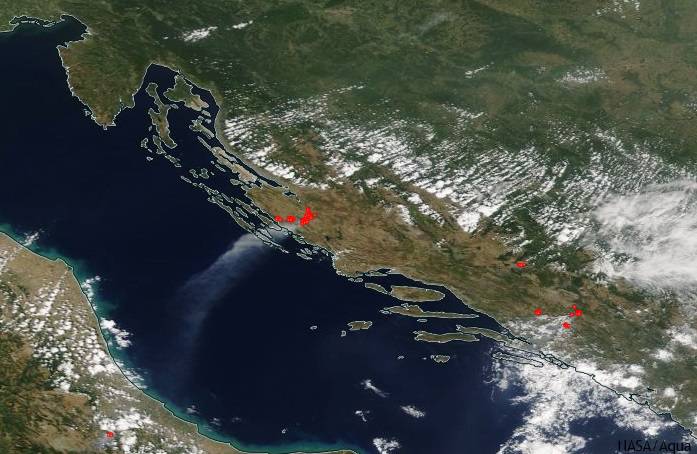 Snimka iz svemira: NASA-in satelit snimio pakao kod Zadra