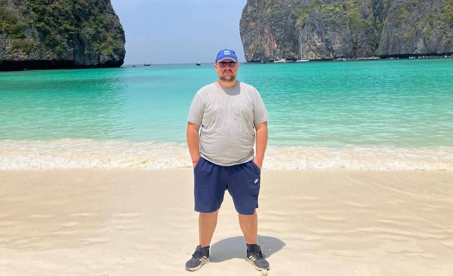 Prepoznajete li omiljeno lice s TV ekrana bez kravate i odijela?