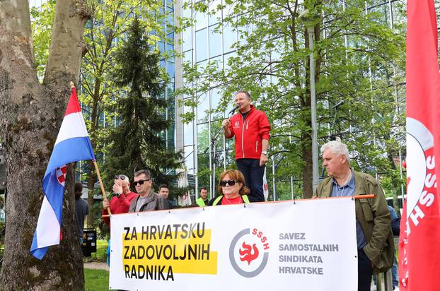 Zagreb: Na Međunarodni praznik rada održan marš pod sloganom Za Hrvatsku zadovoljnih radnika