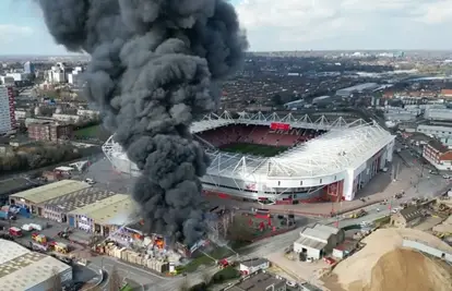 VIDEO Panika u bivšem klubu Mislava Oršića. Veliki požar izbio pored njihova stadiona