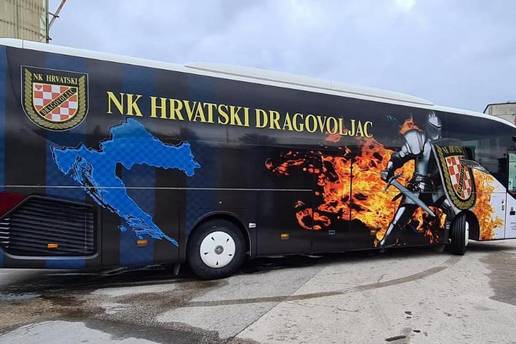 Dragovoljac naplaćivao parking za koncert Thompsona. Državni inspektorat mu to ipak zabranio