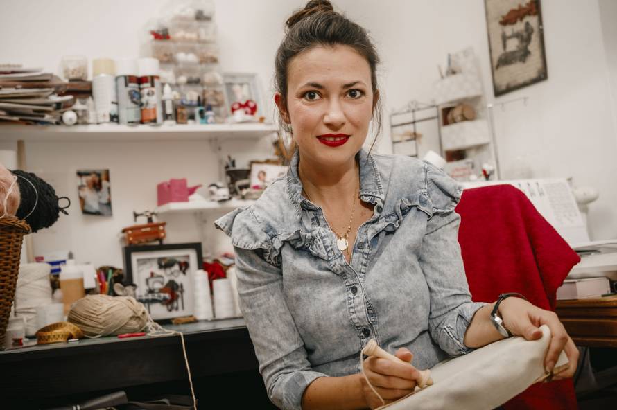 'Svojim ručnim radovima i načinom na koji ih radim želim vratiti te vrijednosti u prvi plan'