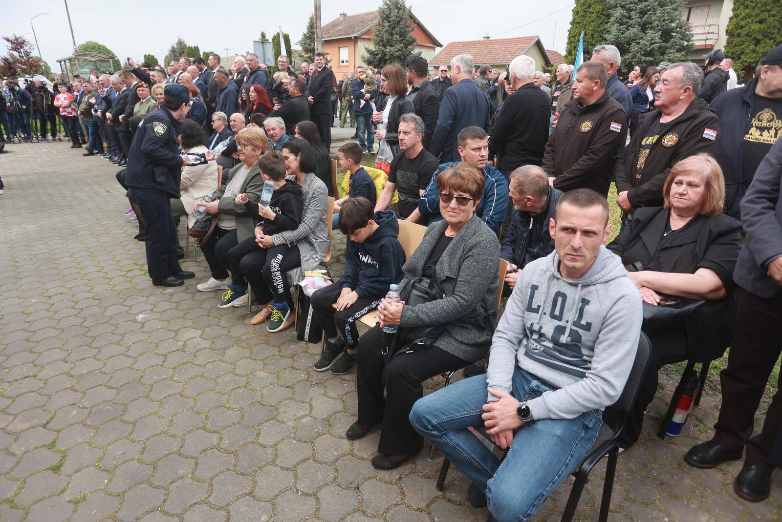 Obilježavanje 32. godišnjice pogibije 12 hrvatskih redarstvenika u Borovu