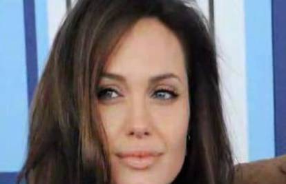 A. Jolie pozvala javnost da pojača pomoć Iračanima