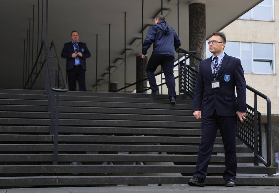 Zagreb: Evakuacija Gradskog poglavarstva zbog dojave o eksplozivnoj napravi