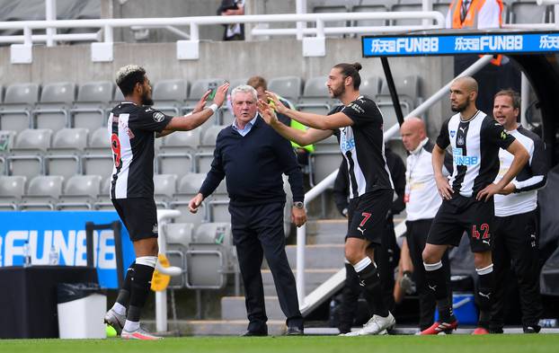 Newcastle United v Sheffield United - Premier League - St James' Park