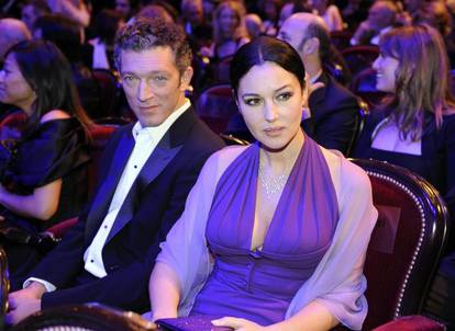 FOTO Seks simbol koji je osvojio sve: Pogledajte kako se Monica Bellucci mijenjala kroz godine...