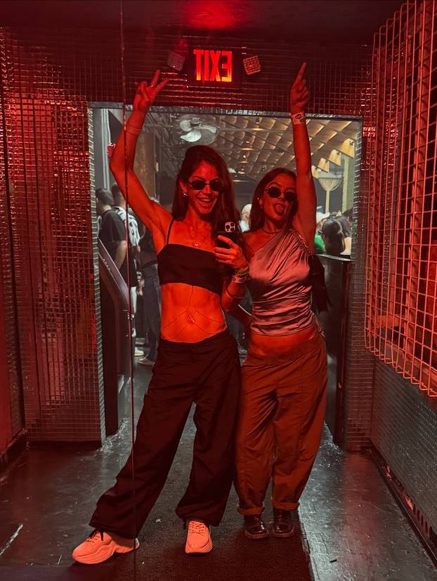 FOTO Boksačica izvadila silikone nakon 20 godina i preporodila se: 'Napokon volim svoje tijelo'