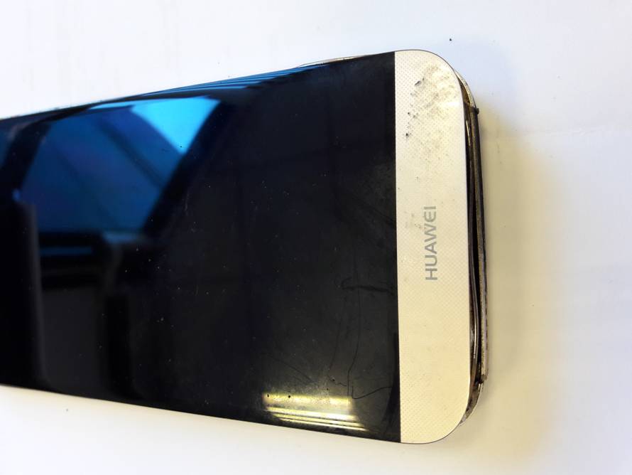 Planuo mu mobitel na punjaču? 'Mogli smo stradati dijete i ja'