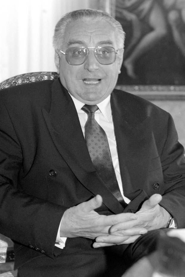 Zagreb: Predsjednik RH, Franjo Tuđman, dao je intervju za austrijski časopis Der Standard, listopad 1990.